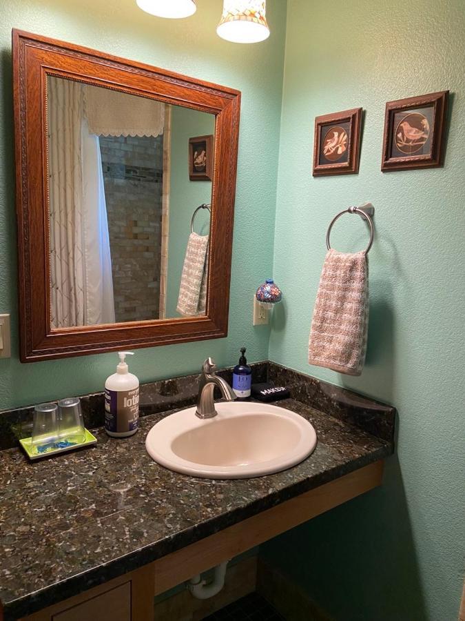 Sierra Trails Inn Марипоса Екстериор снимка