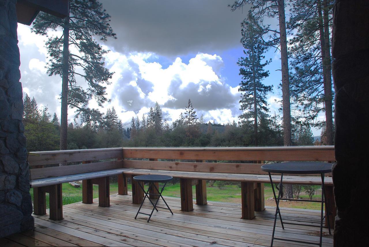 Sierra Trails Inn Марипоса Екстериор снимка